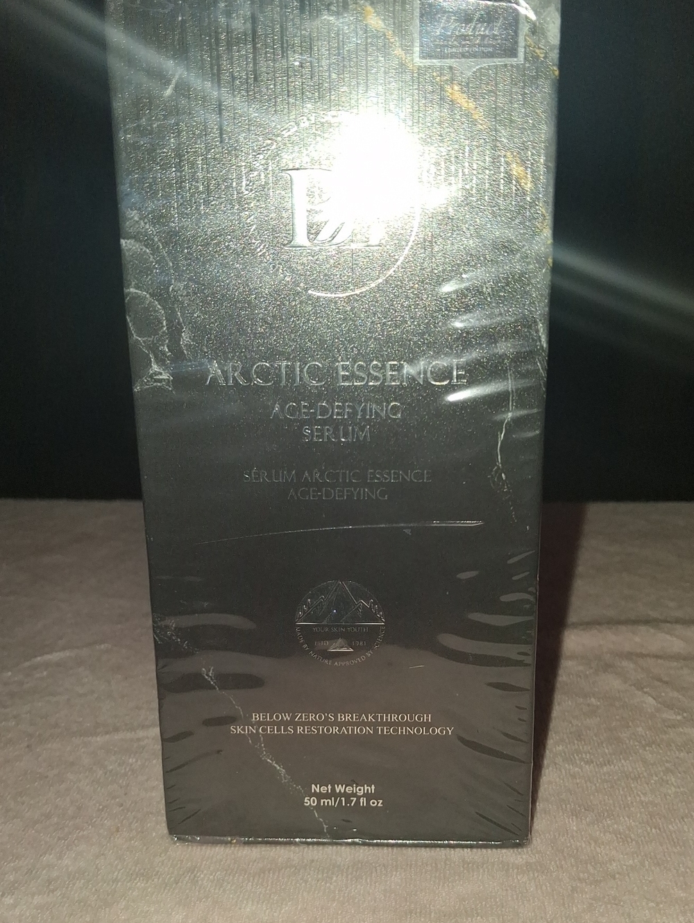 Age-Defying Serum — Black